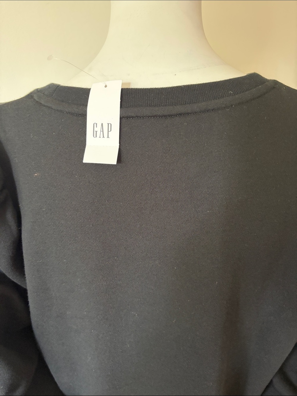 GAP Puff Sleve Black Crewneck Sweatshirt - Picture 8 of 14